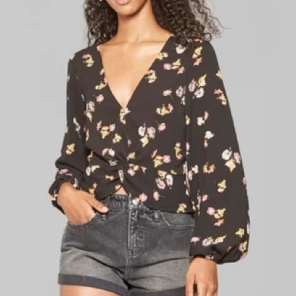 ⭐️ 2 for $15. Wild Fable Floral Black Women's Top